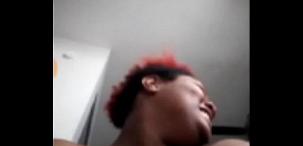  Ugly fat hoe play with that pussy on FaceTim(NO AUDIO)